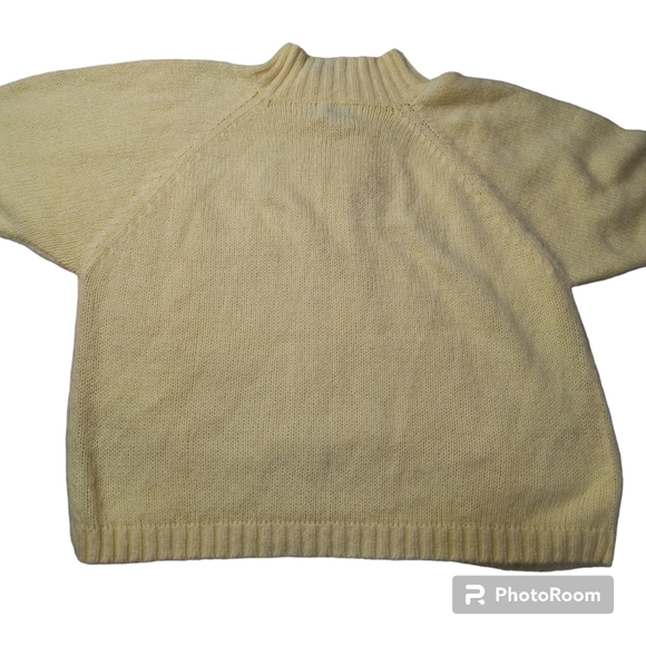 Vtg JP Knits Light Yellow Knitted Sweater Top W/ Faux Peal Buttons Size 22/24... - Picture 2 of 8